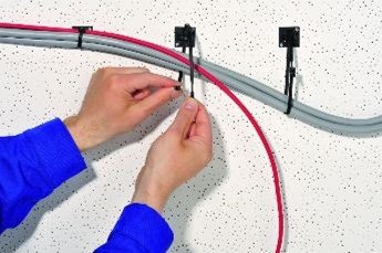 Kabelbinder striphouder van 2,5-4,8 mm, zelfklevend.